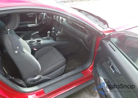 2015 Ford Mustang V6 z USA, uszkodzony, nr VIN 1FA6P8AMXF5334690